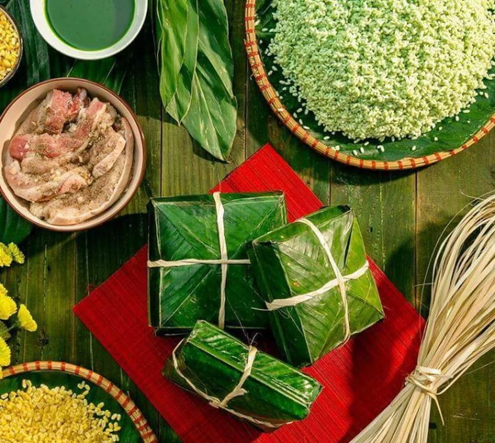 Bánh chưng ngày Tết để lâu bị mốc lá, mốc một gốc có còn ăn được không?